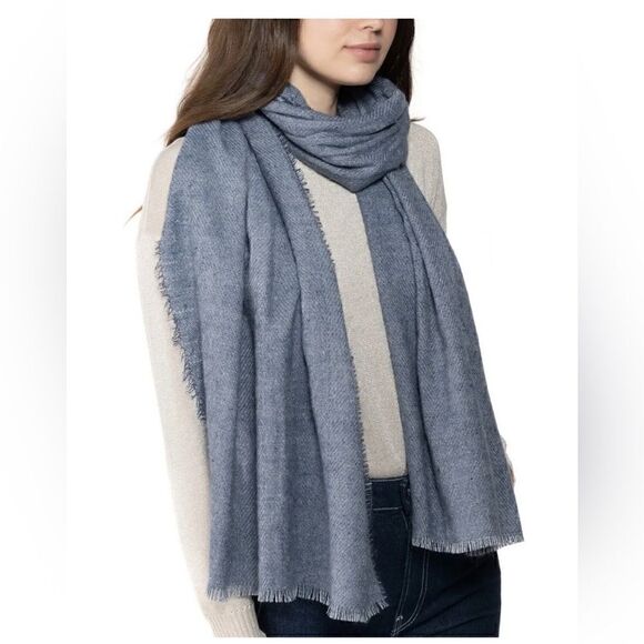 INC International Concepts Women's Two-Tone Shine Wrap Scarf Navy New - Picture 1 of 4